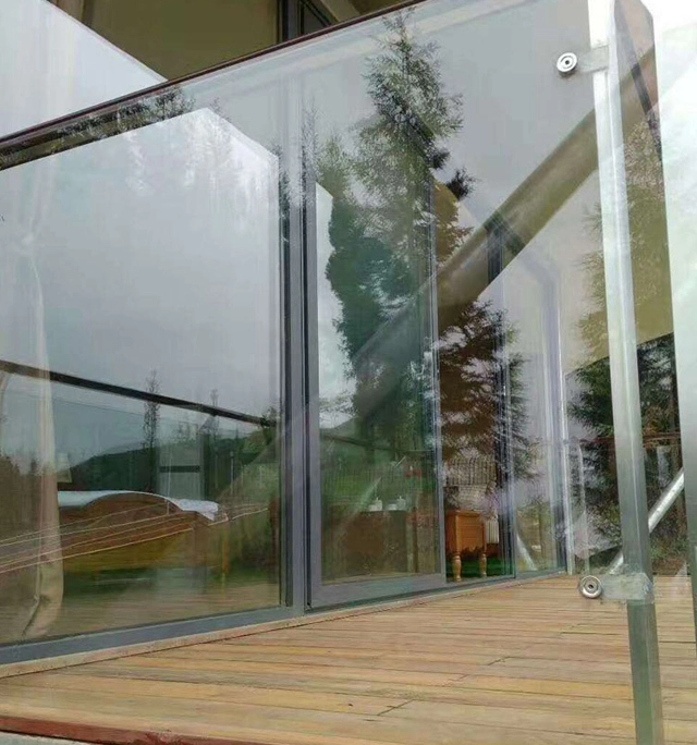 Rampes en verre et escaliers Blog et téléchargement