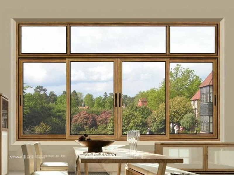 Est-il normal d'avoir de la condensation sur la surface de verre double vitrage?