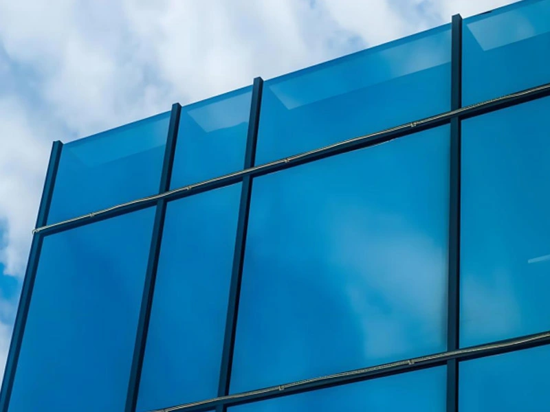 Verre anti-réfléchissant-Création d'un champ de vue clair